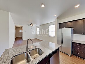 10626 137th St E in South Hill, WA - Building Photo - Building Photo