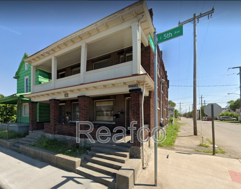 671 E 5th Ave in Columbus, OH - Building Photo