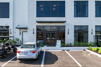 Aspire Naples Apartments in Naples, FL - Foto de edificio - Building Photo