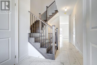 24 Autumn Dr in Wasaga Beach, ON - Building Photo - Building Photo