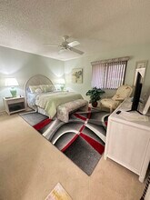 5522 San Marino Way in Greenacres, FL - Building Photo - Building Photo