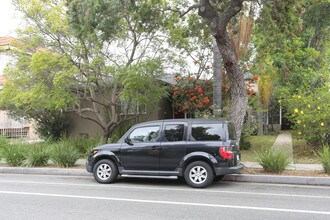 2333 28th St in Santa Monica, CA - Building Photo - Building Photo