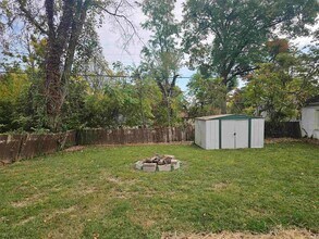 128 N Roosevelt St in Bloomington, IN - Building Photo - Building Photo