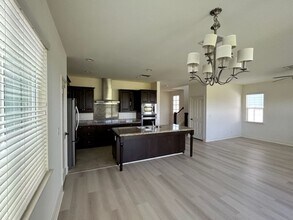 91-1210-1210 Kaikohola St in Ewa Beach, HI - Building Photo - Building Photo