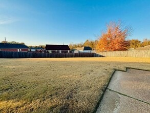 23 Hulsey Cove in Jackson, TN - Building Photo - Building Photo