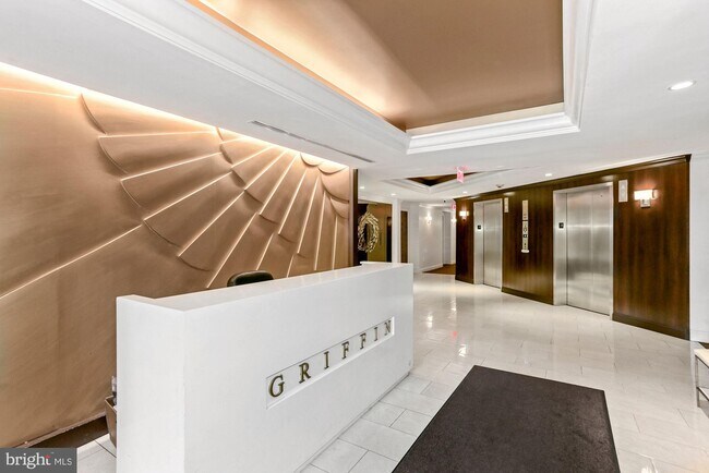 955 26th St NW, Unit 103 in Washington, DC - Building Photo - Building Photo