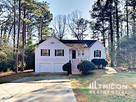 93 Linville Pointe in Dallas, GA - Building Photo