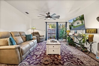 1397 Nord Ave in Chico, CA - Building Photo - Building Photo