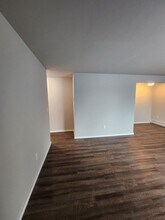 1580 SW Thomsen Ave-Unit -1580 in Chehalis, WA - Building Photo - Building Photo