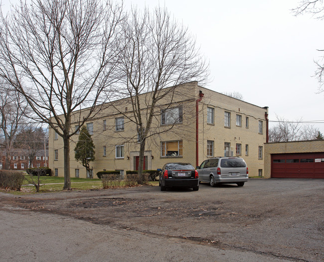 Tribeca Apartments in Akron, OH - Building Photo - Building Photo