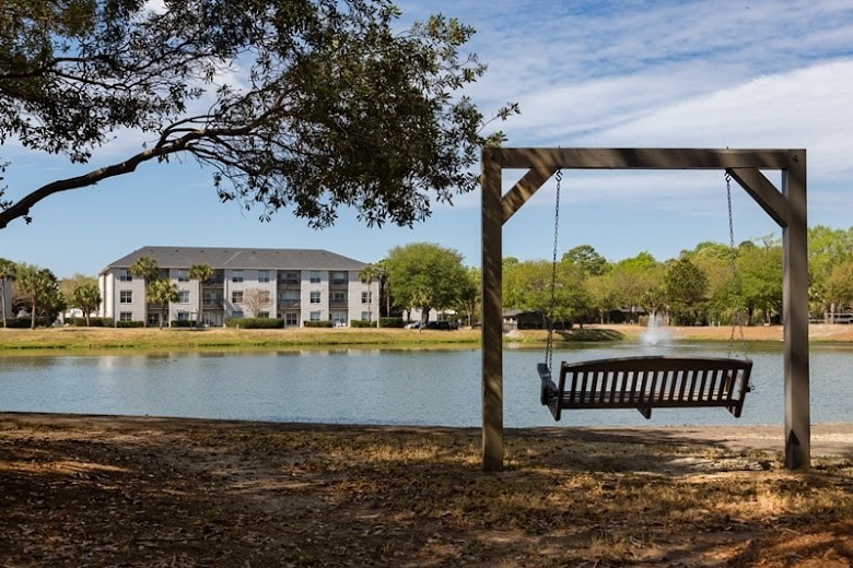 1003 River Haven Cir in Charleston, SC - Building Photo