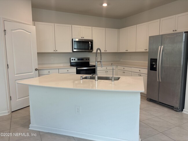 49 Blue Hvn Rd in St. Augustine, FL - Building Photo - Building Photo