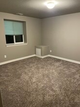 5383 Homeward Dr in Timnath, CO - Foto de edificio - Building Photo