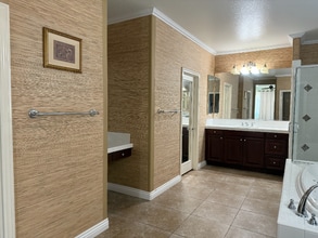 13652 Perry Ann Cir in Corona, CA - Building Photo - Building Photo
