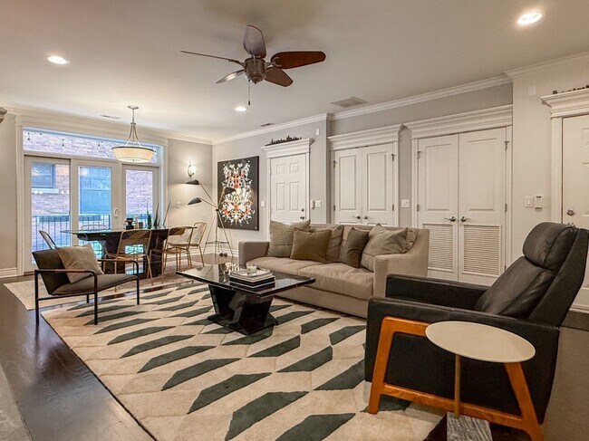 927 W Agatite Ave in Chicago, IL - Building Photo - Building Photo