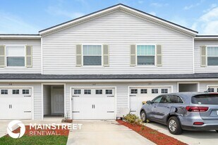 512 Eiseman Wy in Jacksonville, FL - Building Photo