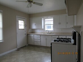 1424 NW Logan Ave in Lawton, OK - Building Photo - Building Photo