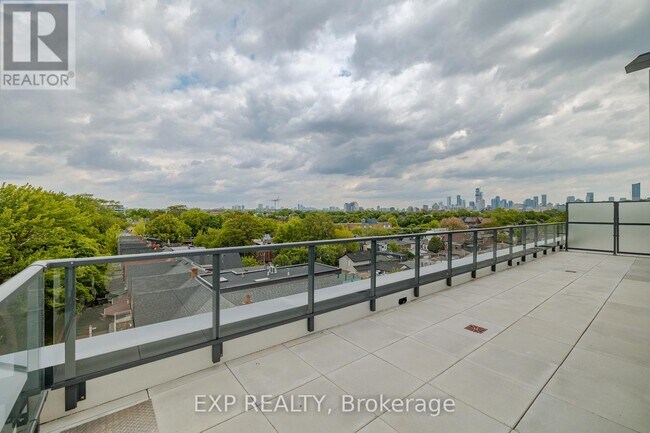 5-605 Lakeview Ave in Toronto, ON - Building Photo - Building Photo