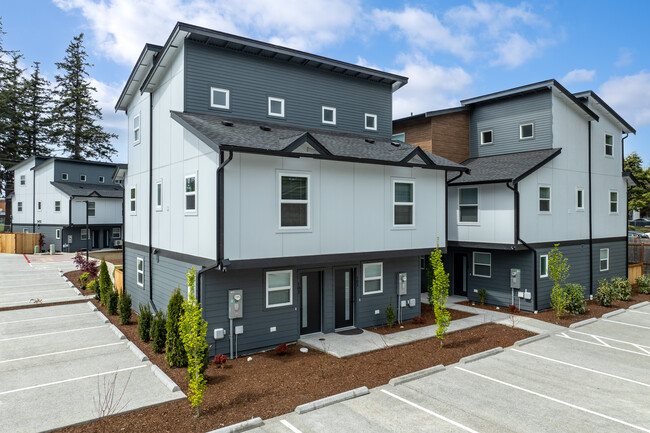 3408-3412 Northwest, 3 Beds, 2.5 Bath in Bellingham, WA - Foto de edificio - Building Photo