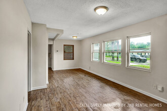 226 E 44th St in Jacksonville, FL - Building Photo - Building Photo