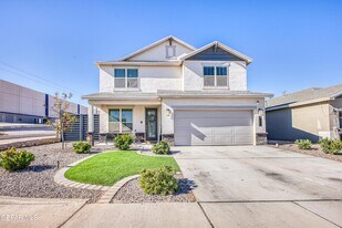 1621 Sam Dominguez in El Paso, TX - Building Photo