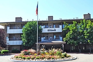 Courtyard at Lakewood in Lakewood, CO - Building Photo - Building Photo