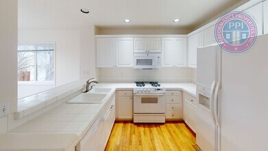 14690 NW Benny Dr in Portland, OR - Building Photo - Building Photo