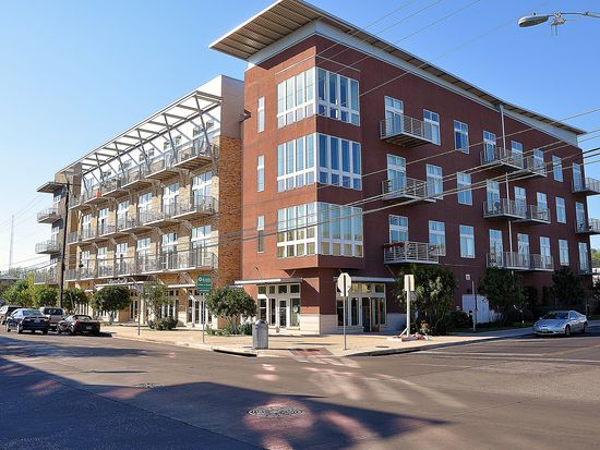 2124 E 6th St in Austin, TX - Building Photo