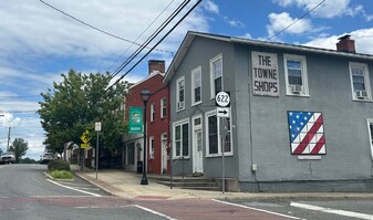 48 Main St, Unit B in Stanardsville, VA - Building Photo