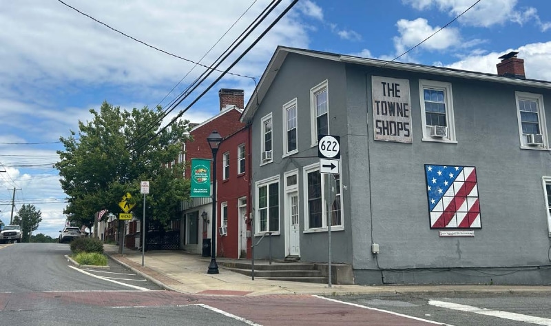 54 Main St in Stanardsville, VA - Building Photo