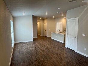 503 E 21st St-Unit -Harvest-503 B E 21st in Wolfforth, TX - Building Photo - Building Photo