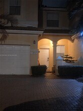 12437 SW 125th Terrace in Miami, FL - Foto de edificio - Building Photo