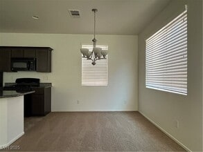 6202 Yankee Spring St in Las Vegas, NV - Building Photo - Building Photo
