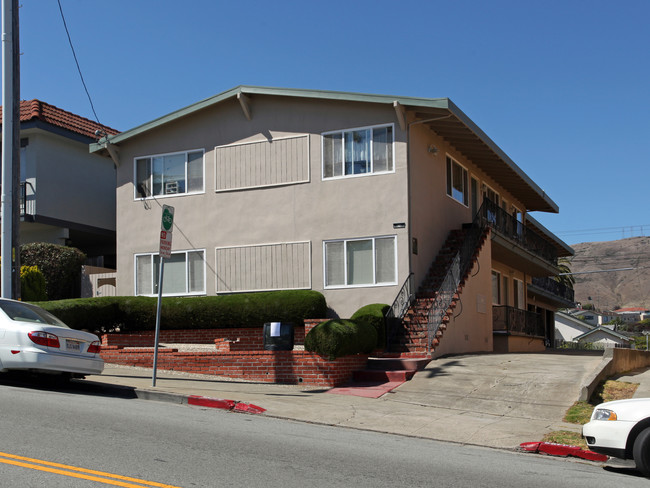 404 Miller Ave in South San Francisco, CA - Foto de edificio - Building Photo