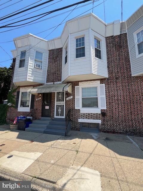 2417 Duncan St in Philadelphia, PA - Building Photo