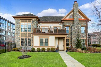 27 Rivers Edge Dr in Tarrytown, NY - Building Photo - Building Photo