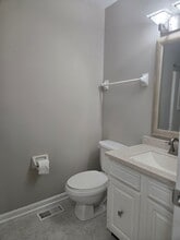 1516 Deer Lake Dr in Lexington, KY - Building Photo - Building Photo