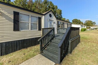 182 Carmen Blvd in Conroe, TX - Building Photo - Building Photo