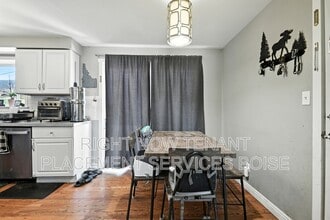 10159 W Vixen Dr in Boise, ID - Building Photo - Building Photo