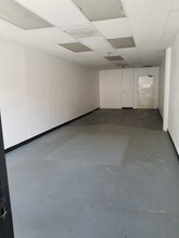 248-256 Elm Ave in Long Beach, CA - Building Photo - Building Photo