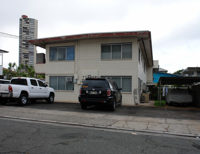 527 Lauiki St in Honolulu, HI - Foto de edificio - Building Photo