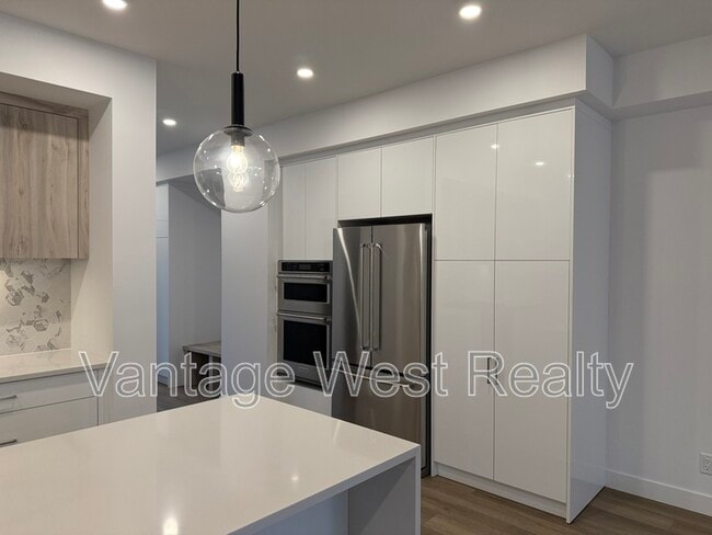 512-2735 Shannon Lake Rd in West Kelowna, BC - Building Photo - Building Photo