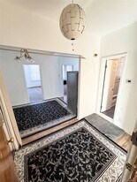 18 Bay 22nd St in Brooklyn, NY - Building Photo