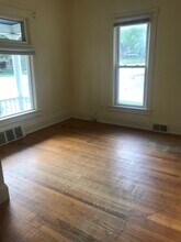 518 Washtenaw Ave in Ypsilanti, MI - Building Photo - Building Photo