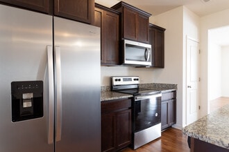 Arbors at Fort Mill in Fort Mill, SC - Foto de edificio - Interior Photo