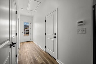 Legacy Park Townhomes in Monroe, LA - Building Photo - Building Photo