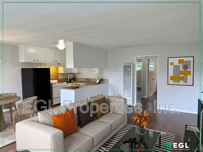 property at 14727 Prairie Ave