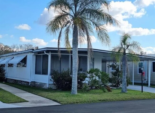 1401 W Hwy 50 in Clermont, FL - Building Photo - Building Photo