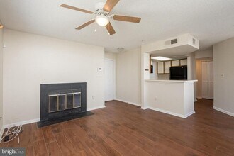 14040 Vista Dr in Laurel, MD - Building Photo - Building Photo