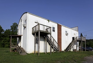 432 Main St in Maynardville, TN - Foto de edificio - Building Photo